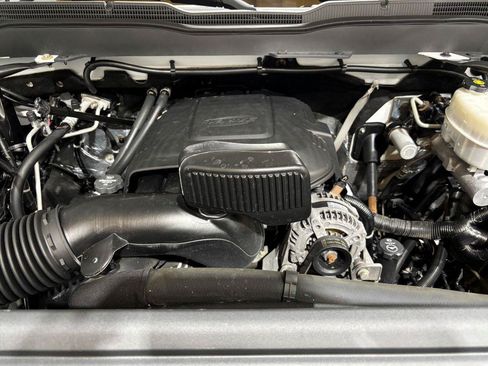 Used 2019 Chevrolet Silverado 2500 W/T AWD/4WD image 24