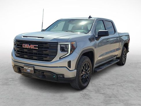 Used 2025 GMC Sierra 1500 Elevation AWD/4WD image 4