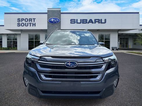 Used 2025 Subaru Forester Premium w/ Convenience Package #1 AWD/4WD image 8