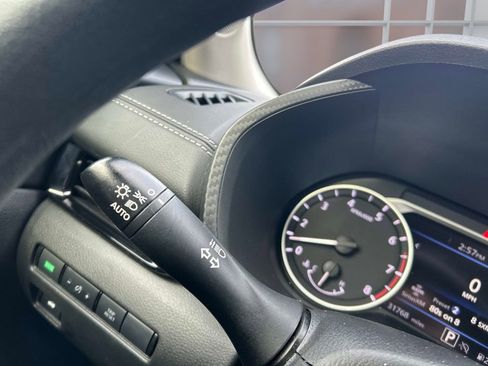 Used 2024 Nissan Sentra SV image 23