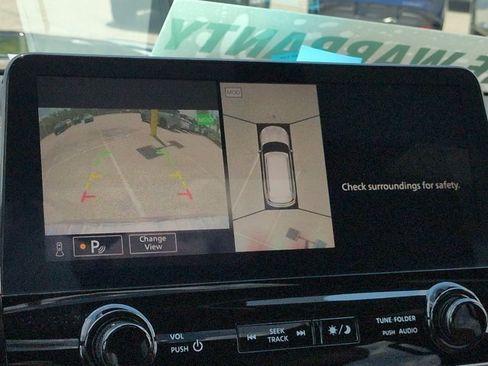 Used 2023 INFINITI QX80 Luxe AWD/4WD image 24