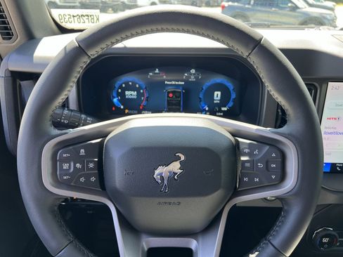 New 2026 Ford Bronco Badlands AWD/4WD image 16