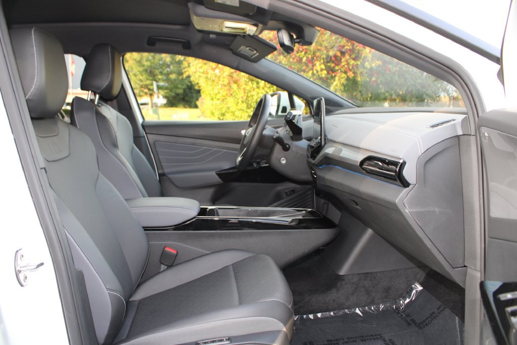 Used 2024 Volkswagen ID.4 S RWD image 11