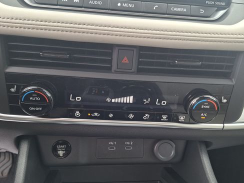 New 2026 Nissan Rogue Dark Armor AWD/4WD image 9