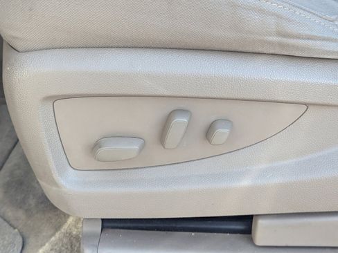 Used 2015 GMC Yukon SLE w/ HD Trailering Package image 24