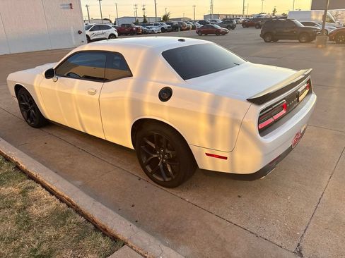 Used 2019 Dodge Challenger SXT w/ Blacktop Package RWD image 6