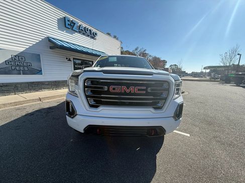 Used 2019 GMC Sierra 1500 AT4 w/ AT4 Premium Package AWD/4WD image 2