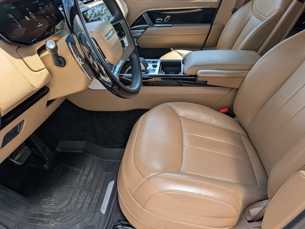 Used 2023 Land Rover Range Rover SE AWD/4WD image 20