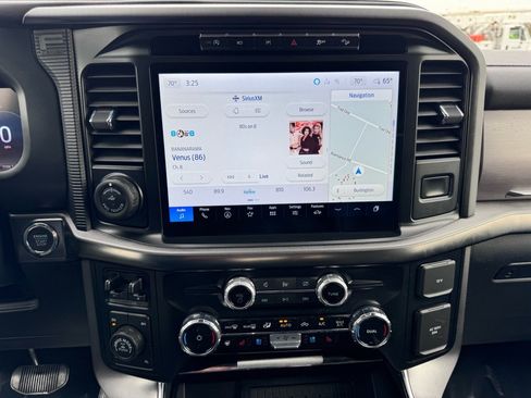 Used 2024 Ford F150 Platinum w/ Equipment Group 702A High image 35