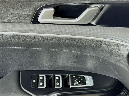 Used 2023 Kia K5 GT-Line image 23