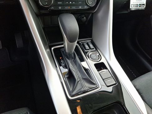 New 2026 Mitsubishi Eclipse Cross SE AWD/4WD image 7