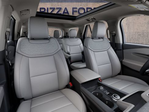 New 2027 Ford Explorer Active AWD/4WD image 10