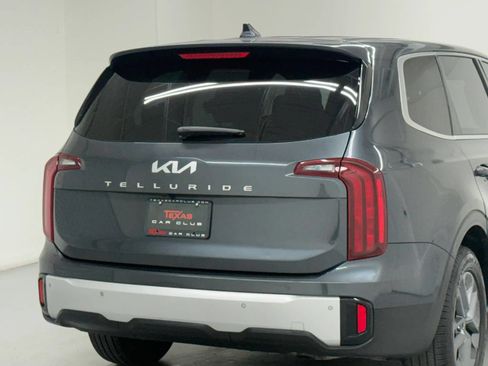 Used 2024 Kia Telluride LX FWD image 43