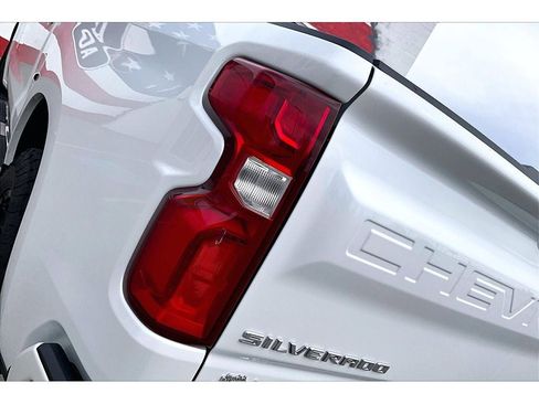 Used 2022 Chevrolet Silverado 1500 High Country AWD/4WD image 34