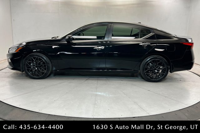 Used 2022 Nissan Altima 2.5 SV FWD image 2