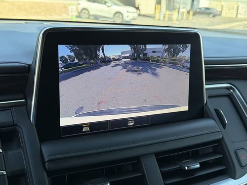 Used 2021 Chevrolet Tahoe LT image 18