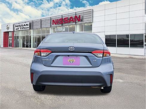 Used 2023 Toyota Corolla LE image 6