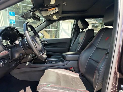 Used 2024 Dodge Durango GT AWD/4WD image 2