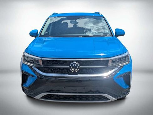 Used 2022 Volkswagen Taos SE FWD image 8