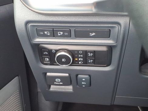 Used 2024 Ford F150 Lariat w/ Equipment Group 502A High AWD/4WD image 35