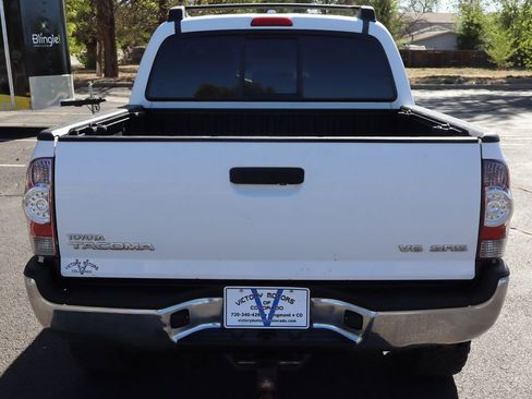 Used 2010 Toyota Tacoma 4x4 Double Cab image 6
