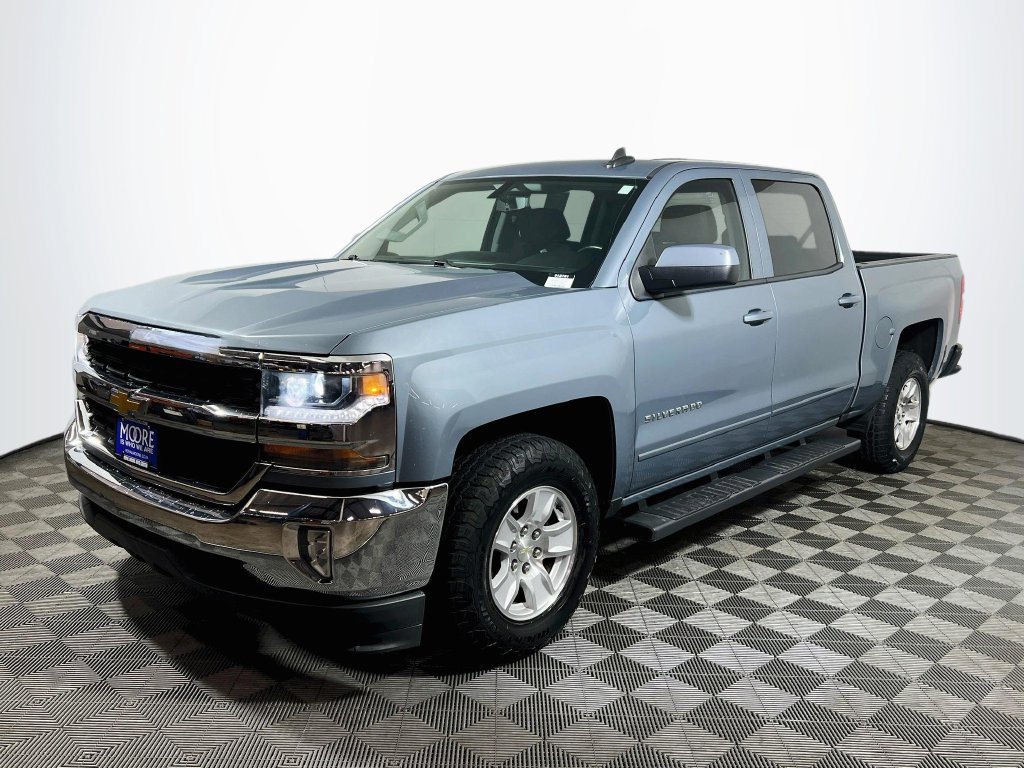 Used 2016 Chevrolet Silverado 1500 LT w/ All Star Edition RWD image 3