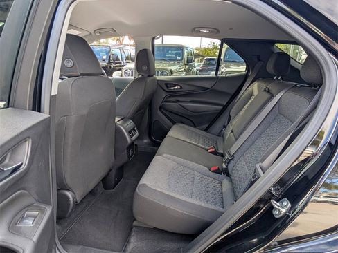 Used 2024 Chevrolet Equinox LT image 7