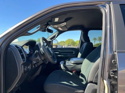 Used 2025 RAM 2500 Big Horn AWD/4WD image 12