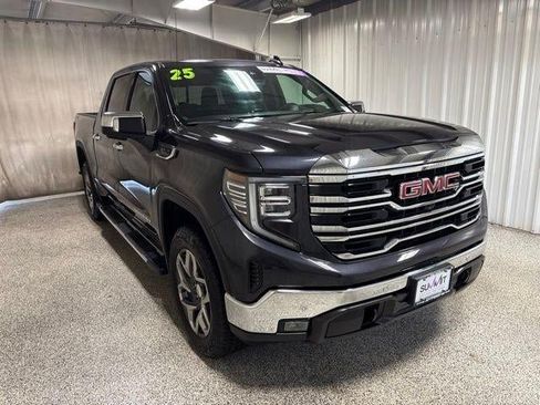 Used 2025 GMC Sierra 1500 SLT w/ SLT Premium Plus Package AWD/4WD image 3