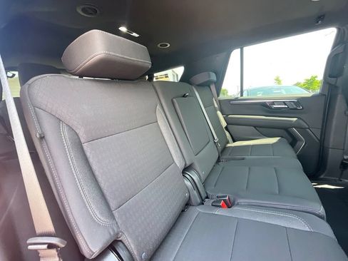 Used 2025 Chevrolet Tahoe LS w/ Max Trailering Package AWD/4WD image 28