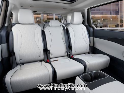 New 2026 Kia Carnival SX w/ SX Dark Edition Package image 19