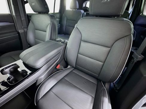 New 2026 Buick Enclave Sport Touring w/ Power Package FWD image 11