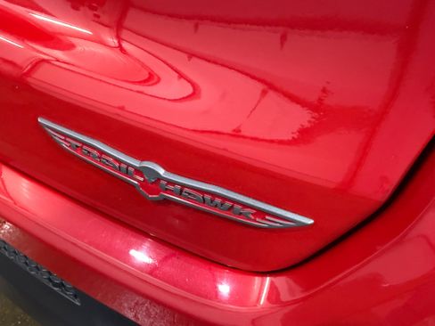 Used 2024 Jeep Compass Trailhawk image 7