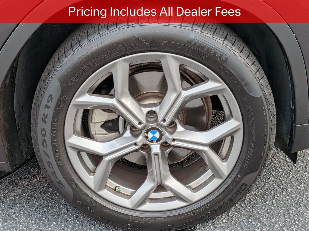 Used 2024 BMW X3 sDrive30i w/ Convenience Package w/ZPA RWD image 11