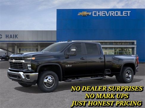 New 2026 Chevrolet Silverado 3500 LT w/ Texas Edition image 2