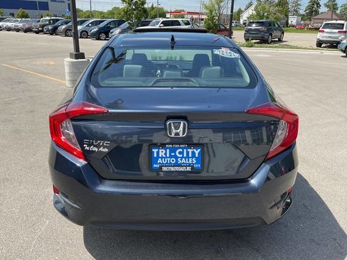 Used 2017 Honda Civic EX image 6