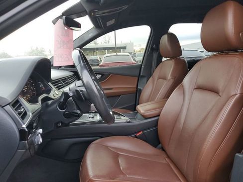 Used 2019 Audi Q7 3.0T Prestige w/ Prestige Package image 6