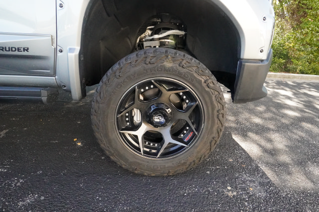 Used 2023 GMC Sierra 1500 AT4 w/ AT4 Premium Package AWD/4WD image 38
