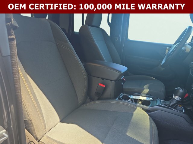 Certified 2025 Jeep Gladiator Sport AWD/4WD image 18