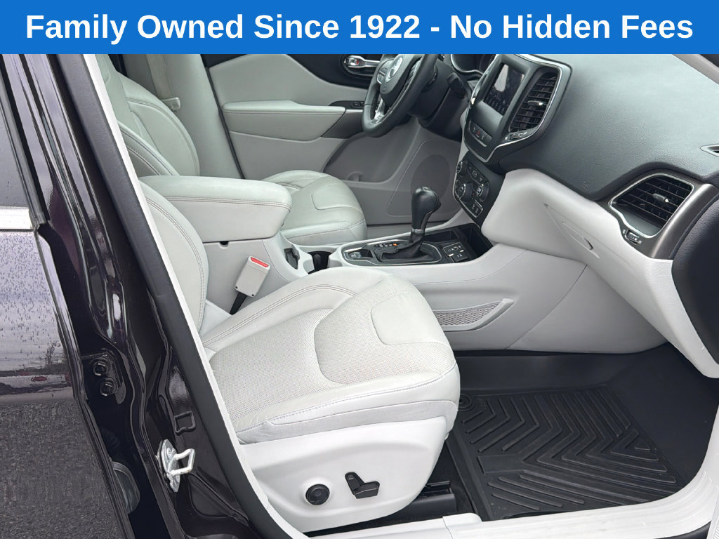 Used 2021 Jeep Cherokee Latitude Lux FWD image 13