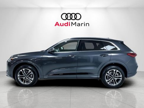 Certified 2025 Audi Q5 Premium w/ Premium Plus AWD/4WD image 2