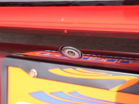 Used 2021 Chrysler Pacifica Touring-L w/ Uconnect Theater Family Group image 45