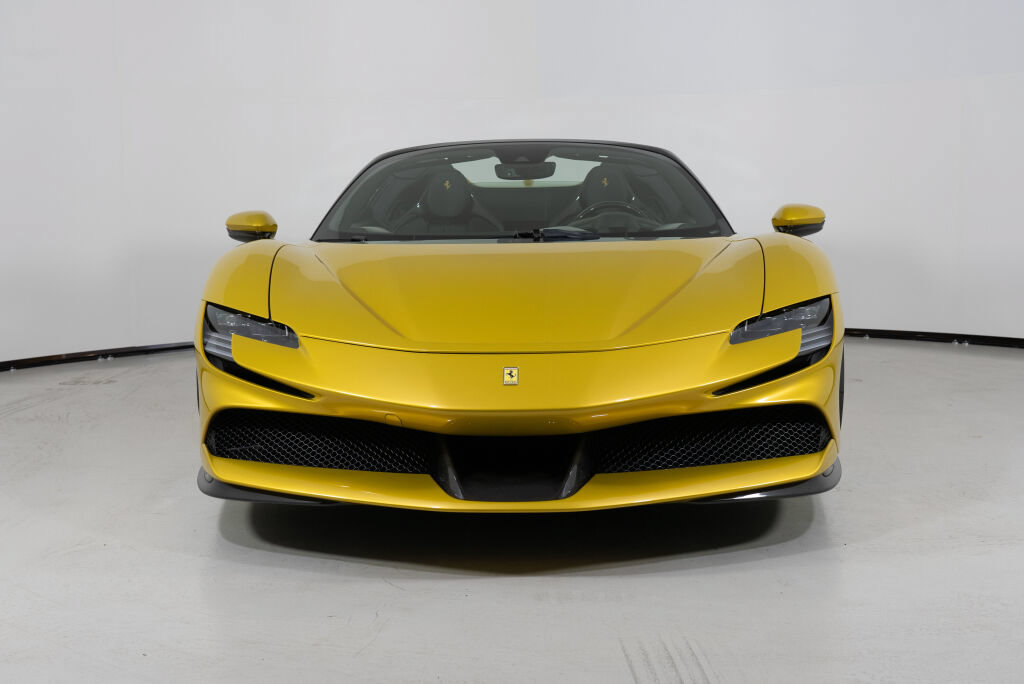 Used 2022 Ferrari SF90 Spider AWD/4WD image 20
