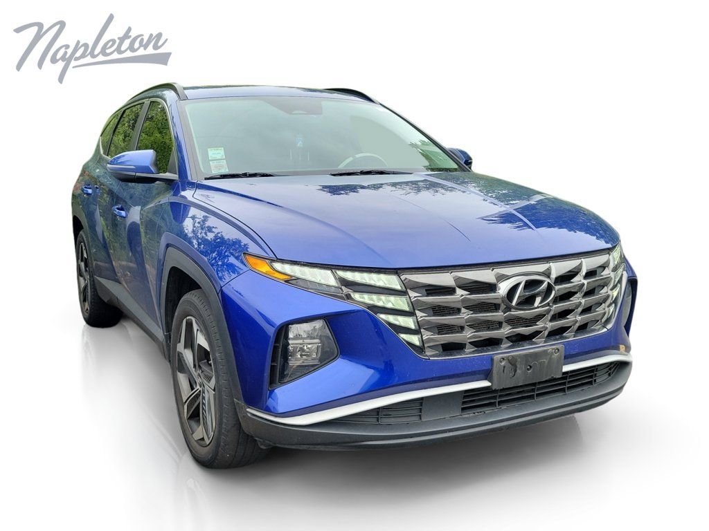 Used 2022 Hyundai Tucson SEL w/ Convenience + Premium Package AWD/4WD image 2
