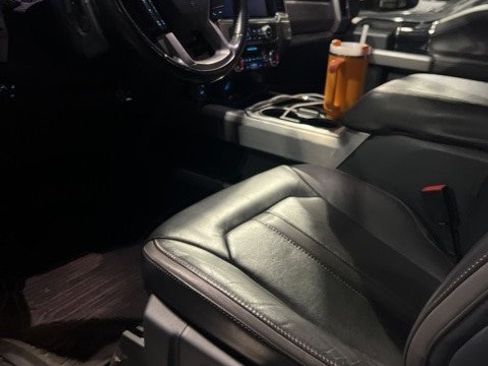 Used 2022 Ford F350 Platinum image 9