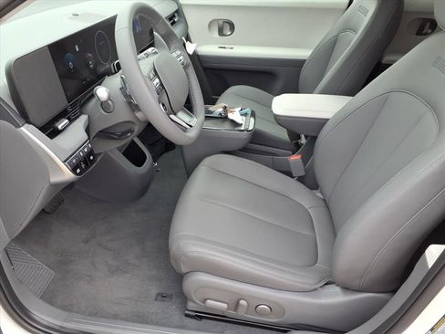 New 2025 Hyundai Ioniq 5 SEL image 9