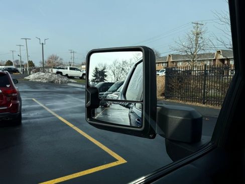 Used 2023 Chevrolet Silverado 1500 RST image 16