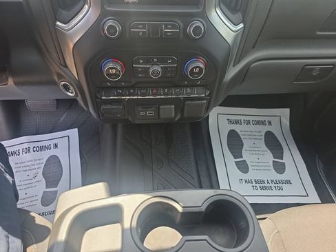 Used 2019 Chevrolet Silverado 1500 LT w/ All-Star Edition AWD/4WD image 25