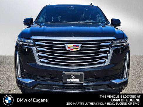 Used 2024 Cadillac Escalade ESV Premium Luxury Platinum AWD/4WD image 8