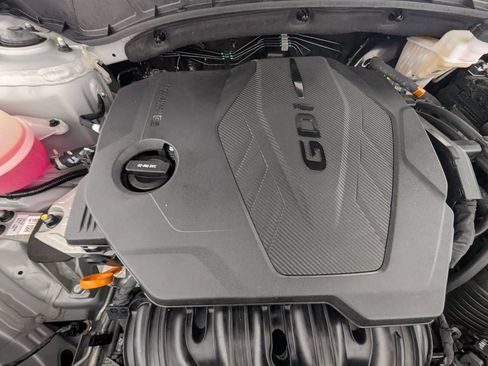 Certified 2024 Hyundai Tucson SEL w/ Convenience Package FWD image 11